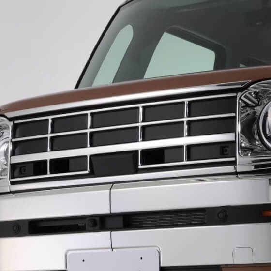 クロームメッキフロントグリル